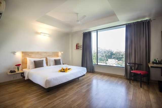 Hotel O Ocean Plaza New Delhi Ngoại thất bức ảnh