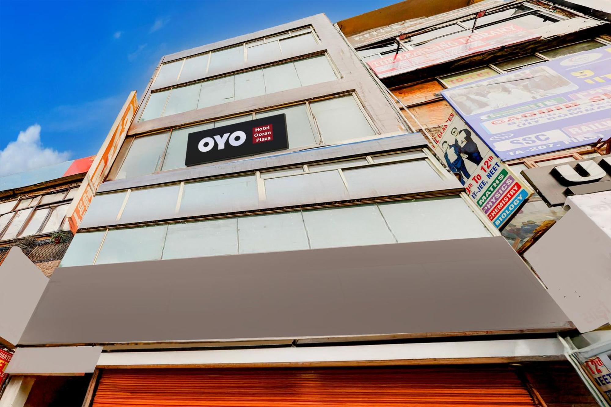 Hotel O Ocean Plaza New Delhi Ngoại thất bức ảnh